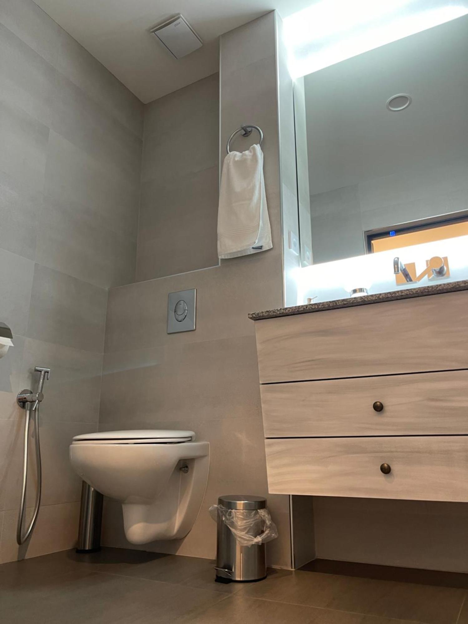 Yerevan Downtown Luxe Apartment Exterior photo