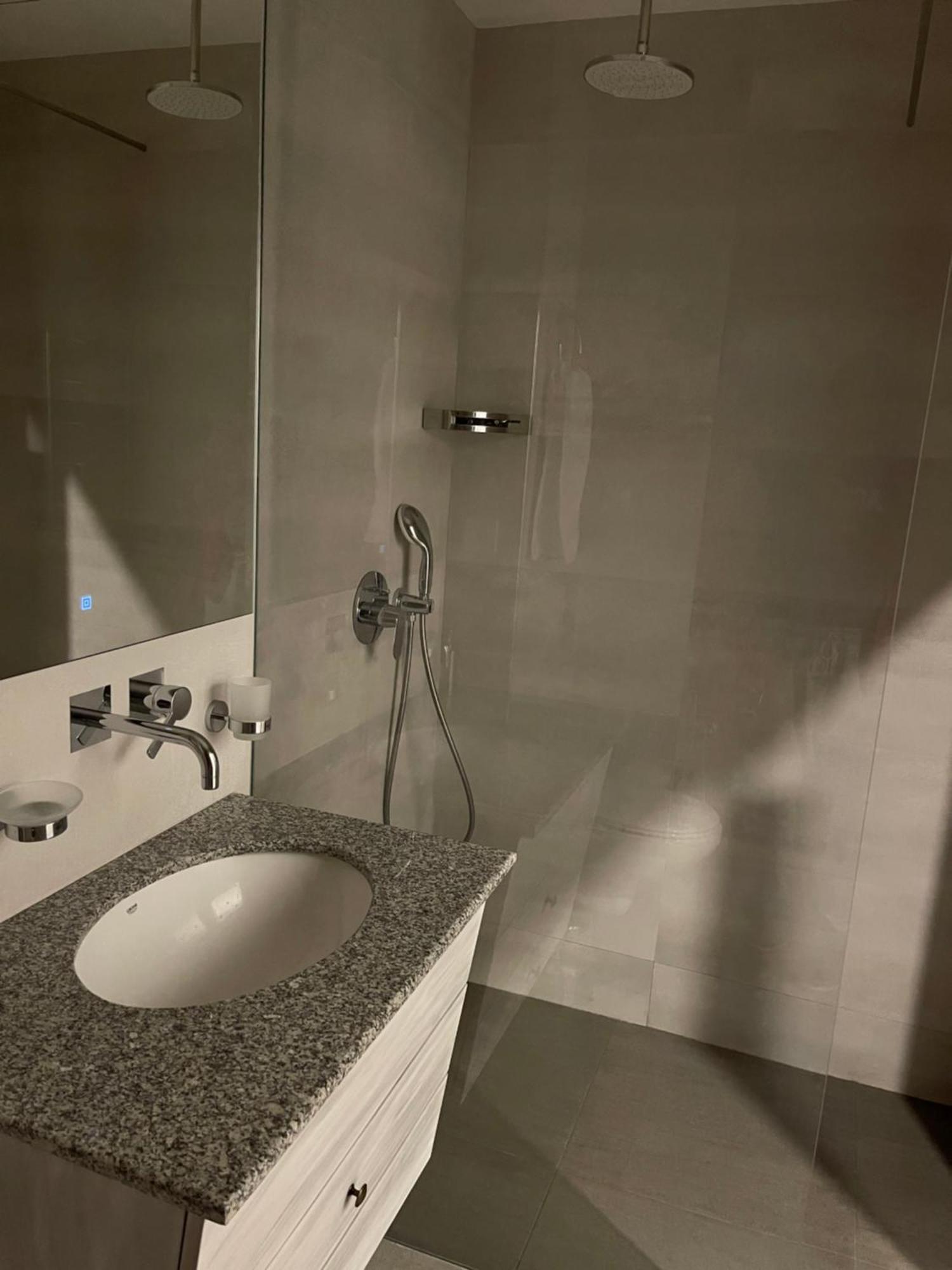 Yerevan Downtown Luxe Apartment Exterior photo
